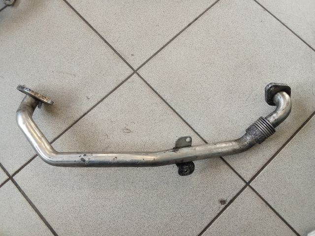 bontott AUDI A4 B7 EGR Hűtő Cső