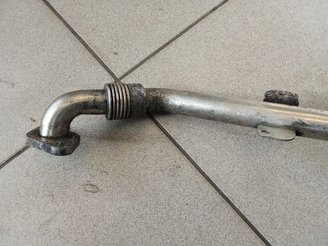 bontott AUDI A4 B7 EGR Hűtő Cső