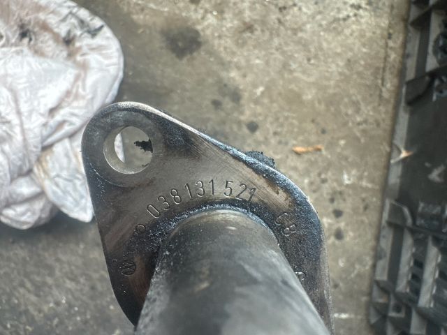 bontott AUDI A4 B7 EGR Hűtő Cső