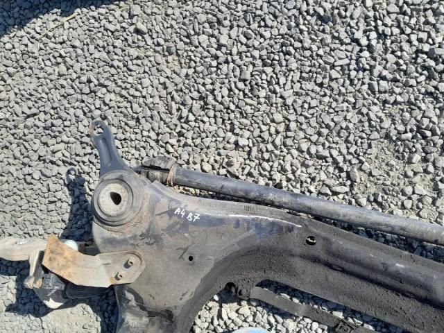 bontott AUDI A4 B7 Első Bölcső