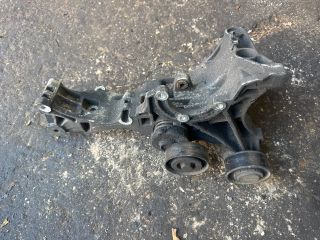 bontott AUDI A4 B7 Generátor Tartó Bak