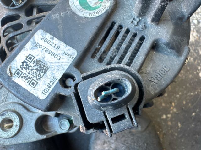 bontott AUDI A4 B7 Generátor