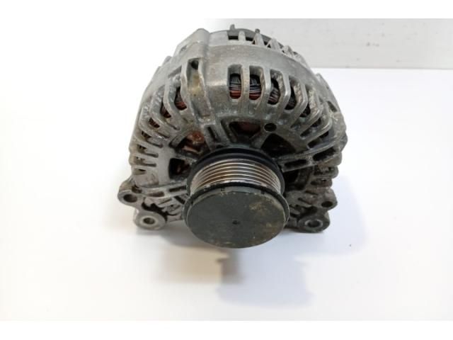 bontott AUDI A4 B7 Generátor