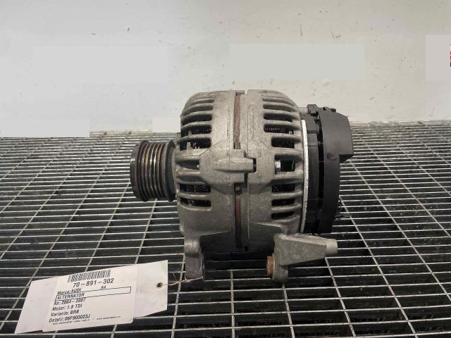 bontott AUDI A4 B7 Generátor