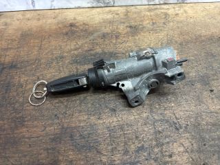 bontott AUDI A4 B7 Gyújtáskapcsoló Házzal