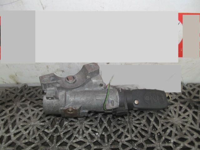 bontott AUDI A4 B7 Gyújtáskapcsoló