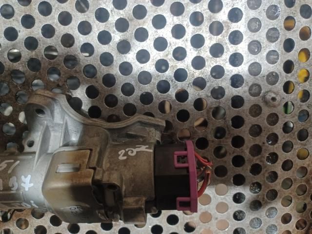 bontott AUDI A4 B7 Gyújtáskapcsoló