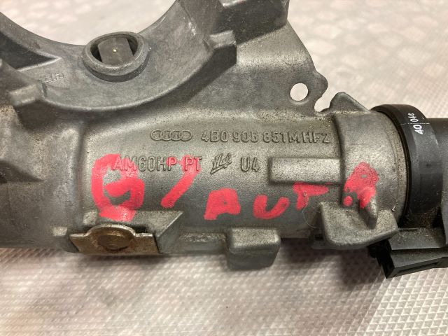 bontott AUDI A4 B7 Gyújtáskapcsoló