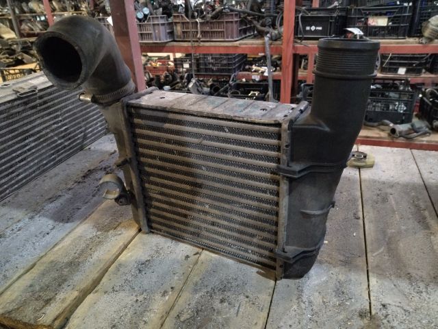 bontott AUDI A4 B7 Intercooler