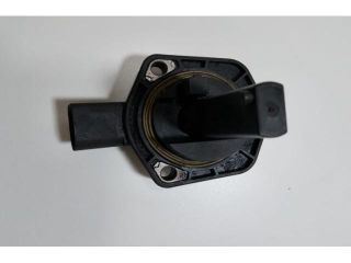 bontott AUDI A4 B7 Jeladó (Magában)