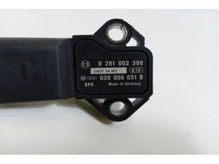 bontott AUDI A4 B7 Jeladó (Magában)