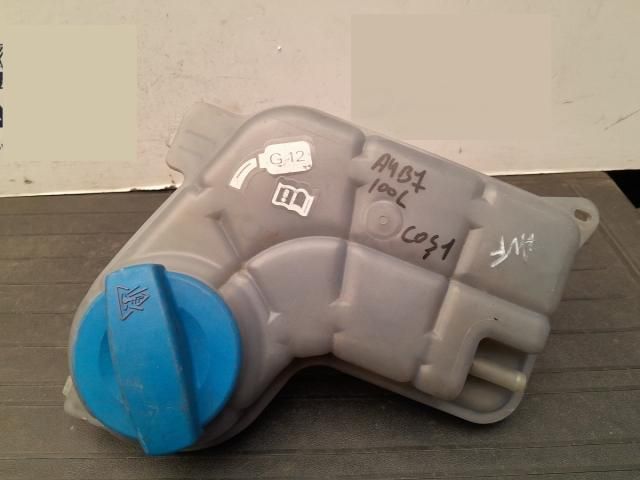 bontott AUDI A4 B7 Kiegyenlítő Tartály