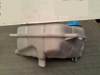 bontott AUDI A4 B7 Kiegyenlítő Tartály