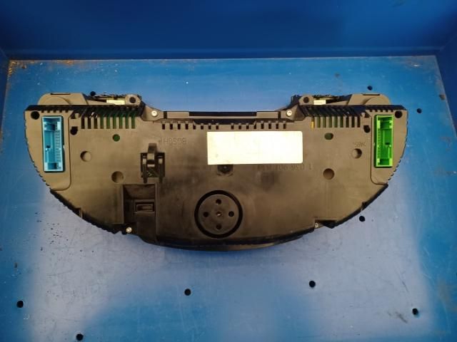 bontott AUDI A4 B7 Kilométeróra