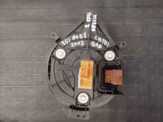 bontott AUDI A4 B7 Klímahűtő Ventilátor
