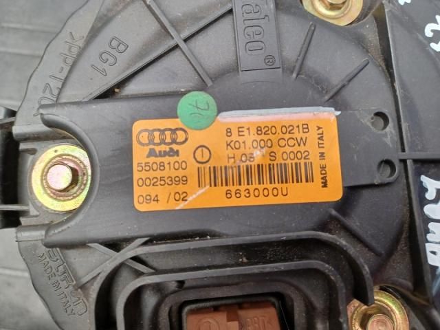 bontott AUDI A4 B7 Klímahűtő Ventilátor