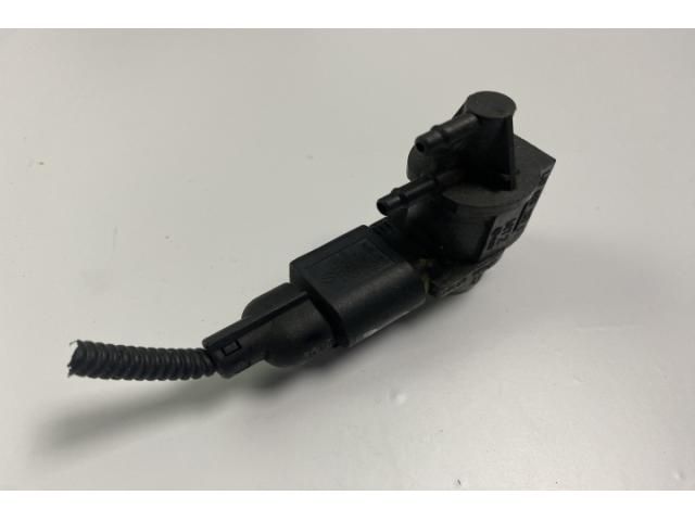 bontott AUDI A4 B7 Lefújószelep