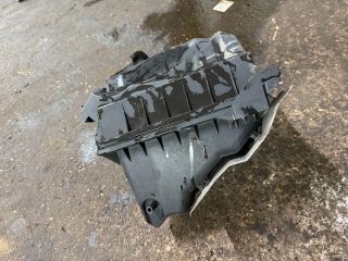bontott AUDI A4 B7 Légszűrő Ház