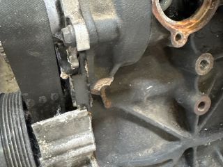 bontott AUDI A4 B7 Motor (Fűzött blokk hengerfejjel)