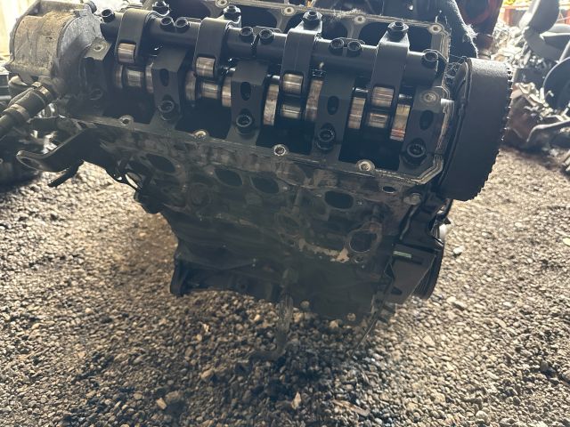 bontott AUDI A4 B7 Motor (Fűzött blokk hengerfejjel)