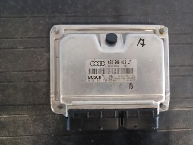 bontott AUDI A4 B7 Motorvezérlő