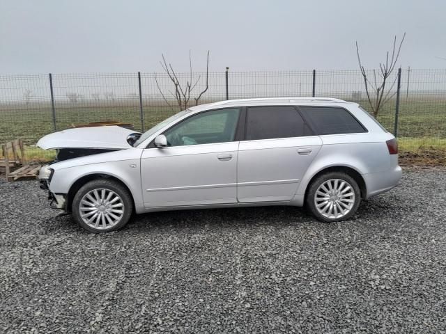 bontott AUDI A4 B7 Motorvezérlő