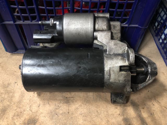 bontott AUDI A4 B7 Önindító