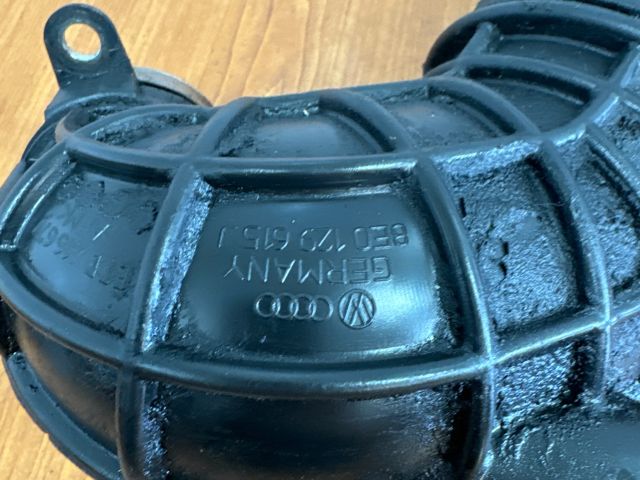 bontott AUDI A4 B7 Szívó Cső