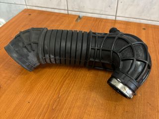 bontott AUDI A4 B7 Szívó Cső