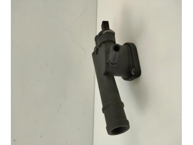 bontott AUDI A4 B7 Termosztátház