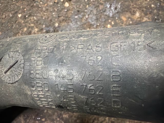 bontott AUDI A4 B7 Turbócső