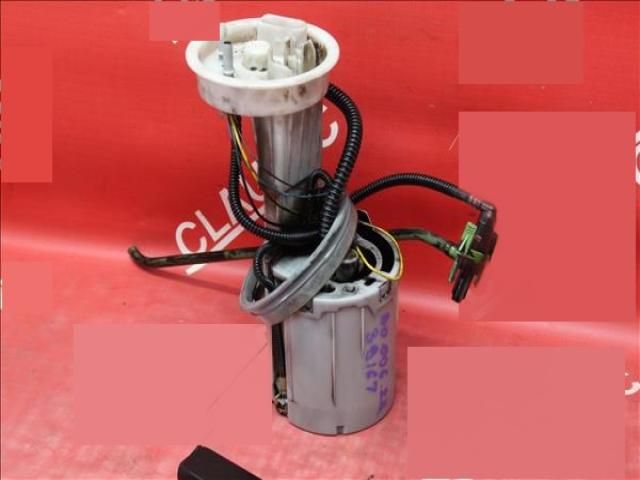 bontott AUDI A4 B7 Üzemanyag Szivattyú