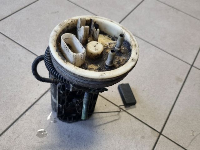 bontott AUDI A4 B7 Üzemanyag Szivattyú