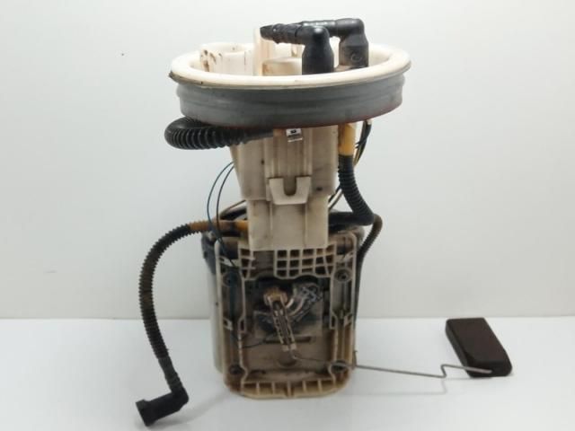 bontott AUDI A4 B7 Üzemanyag Szivattyú