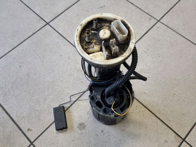 bontott AUDI A4 B7 Üzemanyag Szivattyú