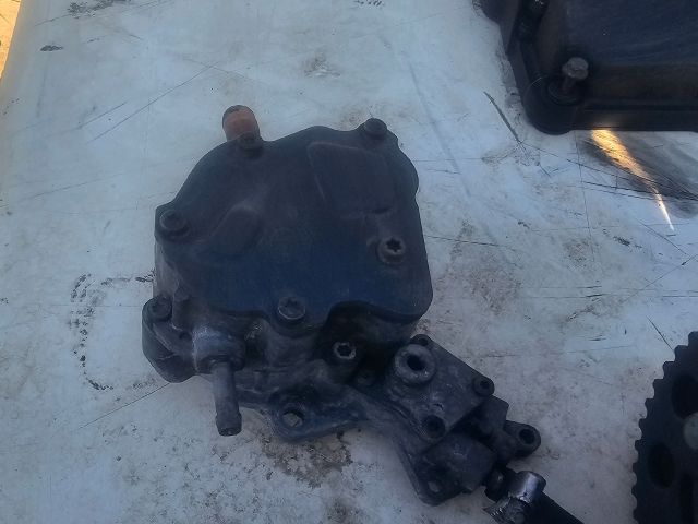 bontott AUDI A4 B7 Vákumpumpa