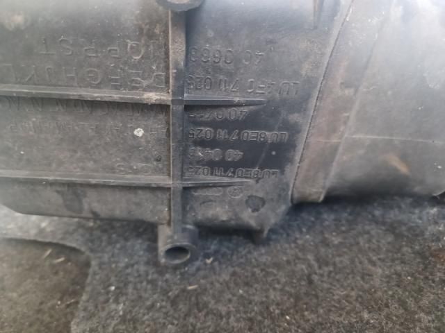 bontott AUDI A4 B7 Váltó Kulissza