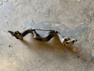 bontott AUDI A4 B7 Váltó Tartó Bak (Pozíciófüggetlen)