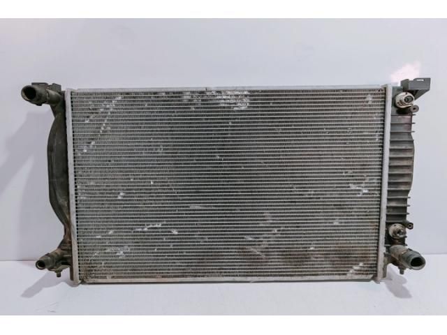 bontott AUDI A4 B7 Vízhűtő Radiátor (Klímás)