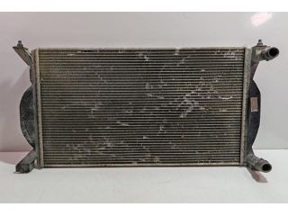 bontott AUDI A4 B7 Vízhűtő Radiátor (Nem klímás)