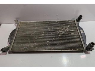 bontott AUDI A4 B7 Vízhűtő Radiátor (Nem klímás)