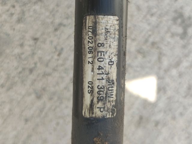 bontott AUDI A4 B7 Első Vízszintes Stabilizátor Rúd