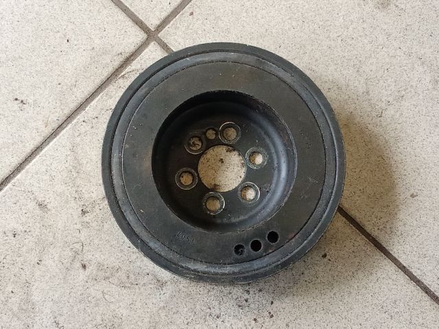 bontott AUDI A4 B7 Főtengely Szíjtárcsa