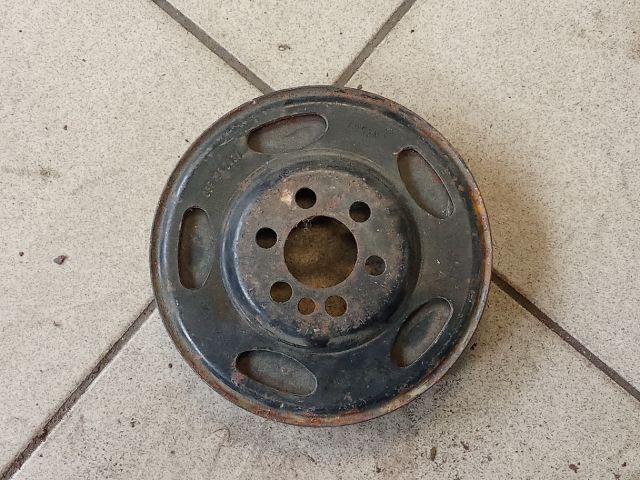 bontott AUDI A4 B7 Főtengely Szíjtárcsa