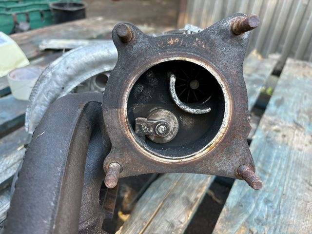 bontott AUDI A4 B7 Turbó