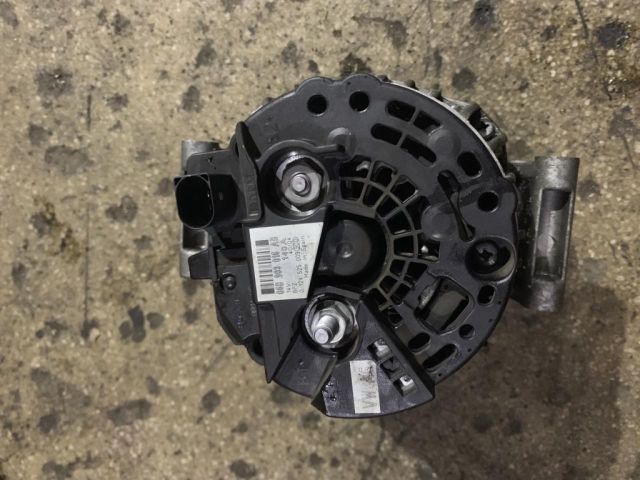 bontott AUDI A4 B7 Generátor