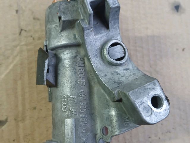 bontott AUDI A4 B7 Gyújtáskapcsoló Házzal