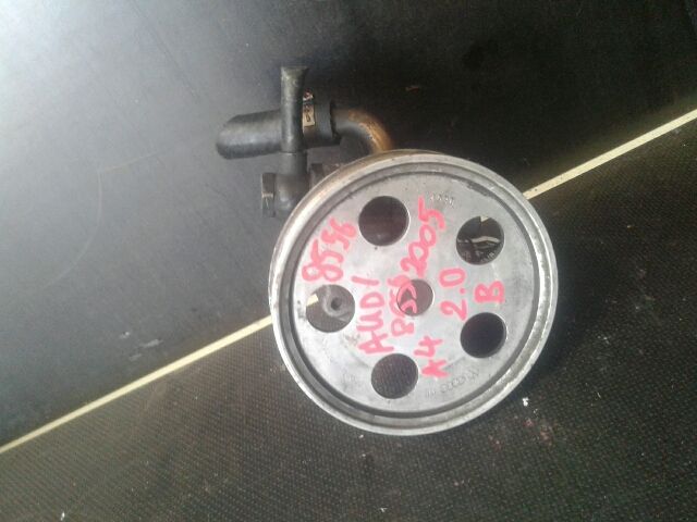 bontott AUDI A4 B7 Kormányszervó Motor (Hidraulikus)