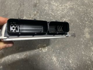 bontott AUDI A4 B7 Motorvezérlő