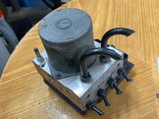 bontott AUDI A4 B7 ABS Kocka